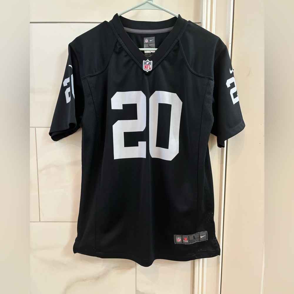 🔥NFL RAIDERS MCFADDEN #20 JERSEY SIZE L